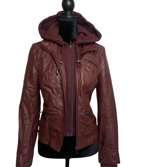 FAUX LEATHER JACKET,BURGUNDY HOODED DOUBLE ZIPPER BIKERCORE STYLE - Picture 1 of 4